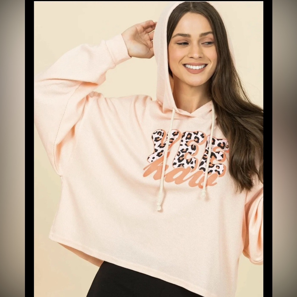NWT Womens Peach Yeehaw Hoodie Crop Oversized Sweatshirt Leopard Graphic Top S